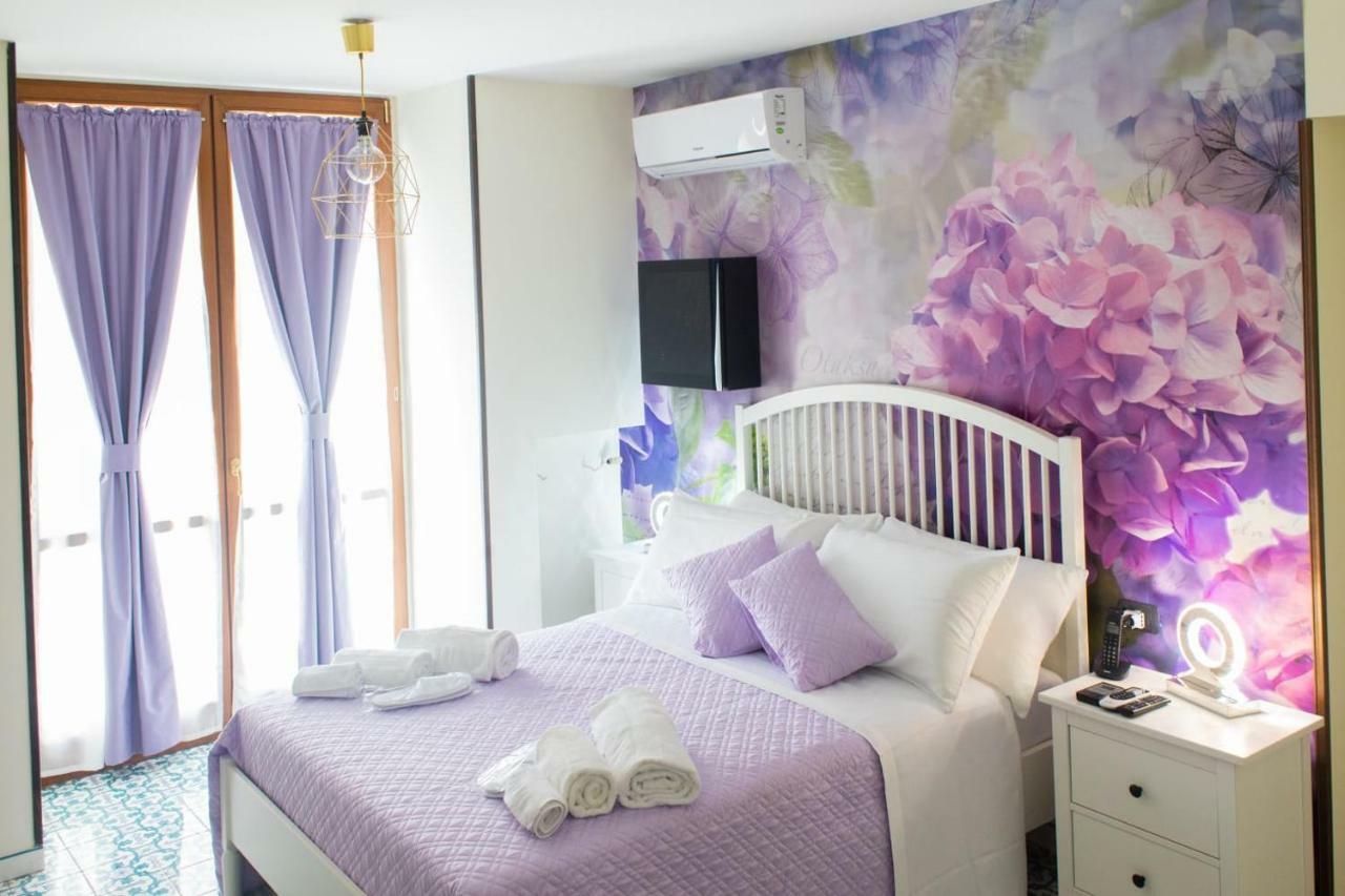 Bed Boutique Napoli Colors Hotel Kültér fotó